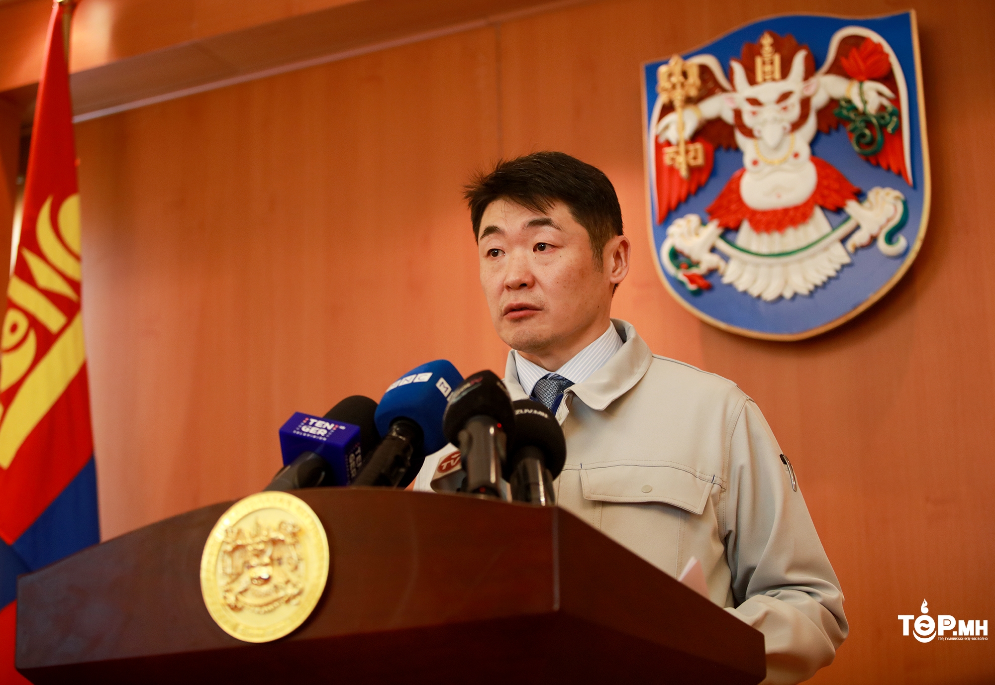 М.Баяраа: Зуслангийн бүс болон алслагдсан замуудыг цэвэрлэхэд анхаарч байна