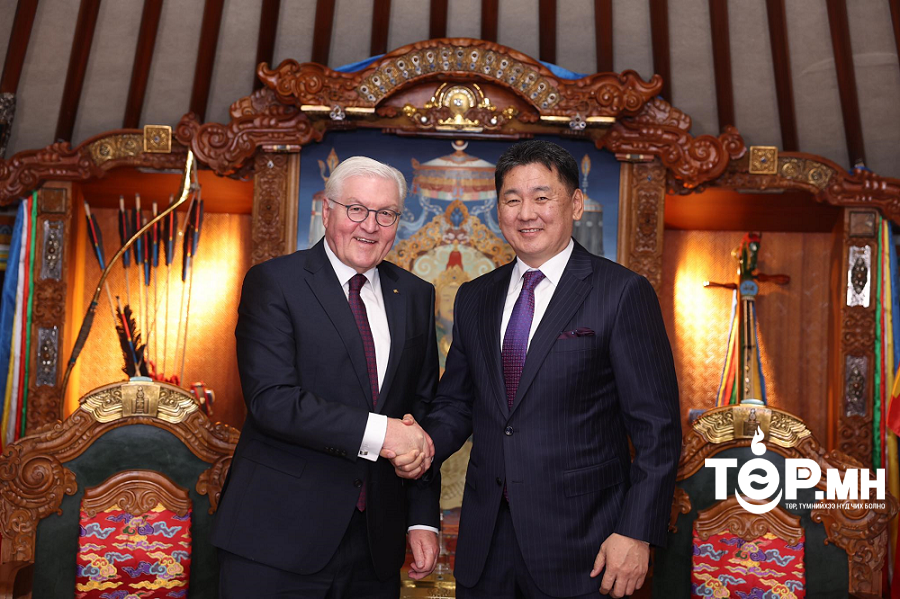 Монгол Улсын Ерөнхийлөгч У.Хүрэлсүх, ХБНГУ-ын Ерөнхийлөгч Ф.В.Штайнмайэр нар албан ёсны уулзалт хийв