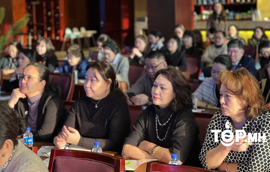 ЭХЭМҮТ: Үйлчлүүлэгч төвтэй эрүүл мэндийн тусламж, үйлчилгээг нэвтрүүлэхээр ажиллаж байна