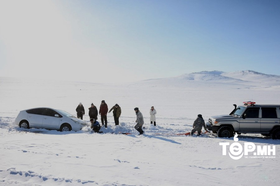 Нийт 21 аймгийн 250 сум, нийслэлийн хоёр дүүрэгт өвөлжилт хүндрэх нөхцөл бүрдээд байна
