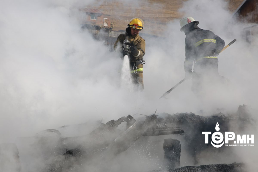 Баянзүрх дүүрэгт гэр шатаж 3 хүүхэд, 1 том хүн нас барсан байна