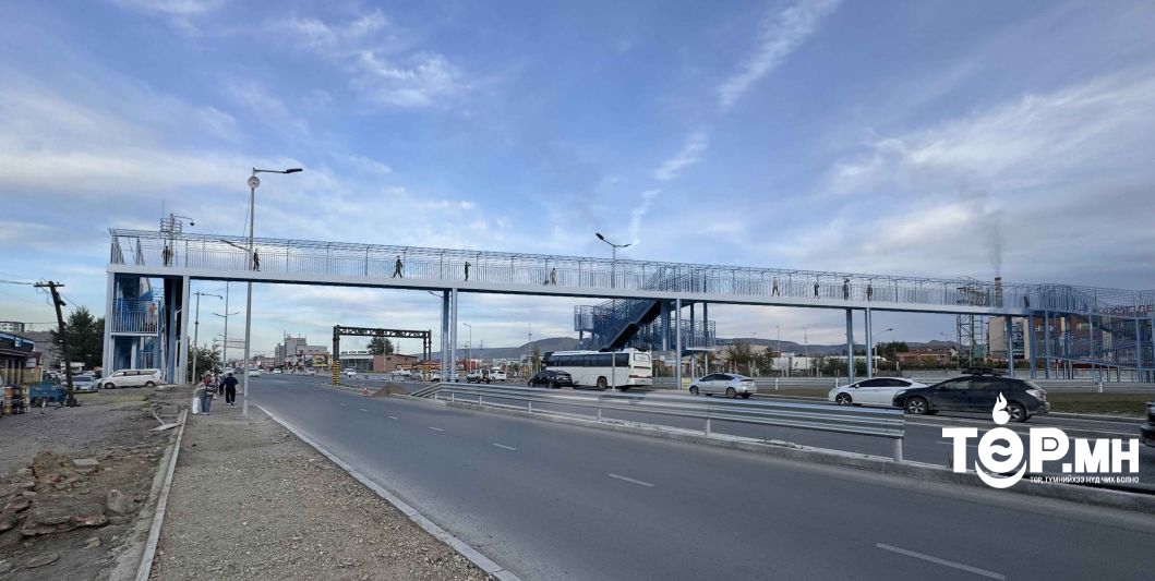 Таван шарын нүхэн гарц орчимд 90 метр урттай явган хүний гүүрэн гарц барина