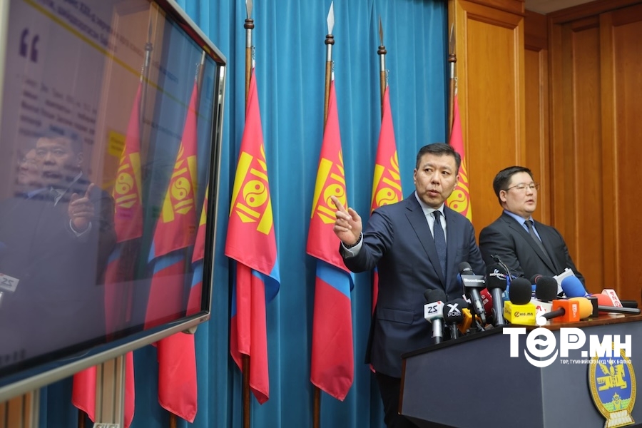 Гашуунсухайт боомтод хууль бусаар газар эзэмшиж, төрийн мэдлийн зам ашиглаж байсан “Смарт Эко Транс” компанитай холбоотой тогтоолыг хүчингүй болгоно