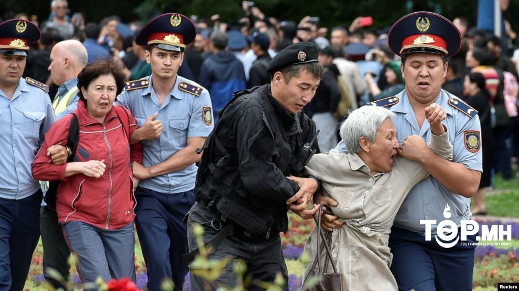 Казахстан: Жагсаалд оролцохгүй байхыг иргэддээ зөвлөж байна