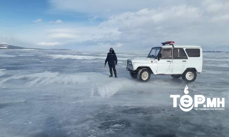 АНХААР: Гол, мөрөн, нуурын мөсний зузаан 15-75 см нимгэн байна