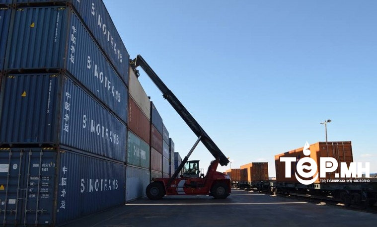 Хилийн цаана гацсан 985 чингэлгээс 767-г татжээ