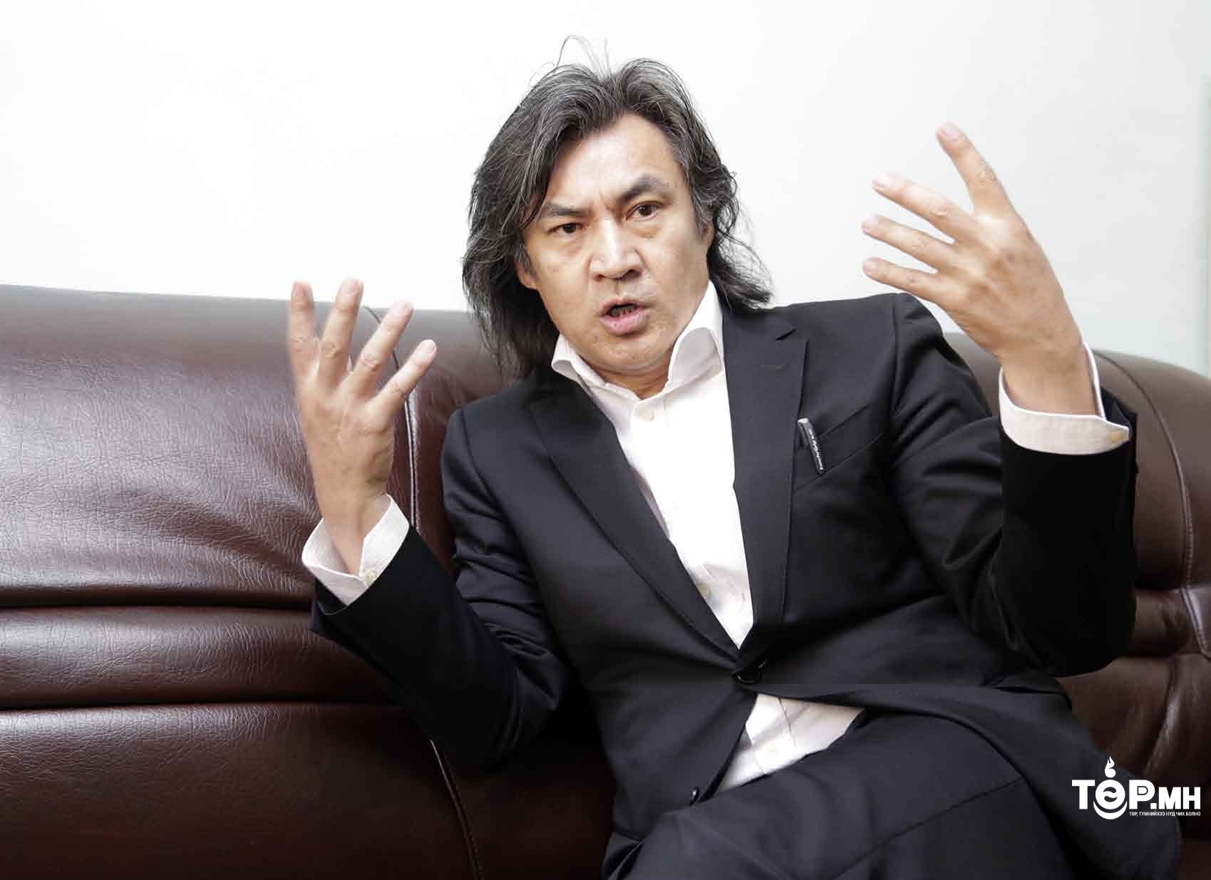 С.Молор-Эрдэнэ: Хүүхдийг гэрээр хүмүүжүүлнэ гэвэл ээж, аавууд баллана шүү