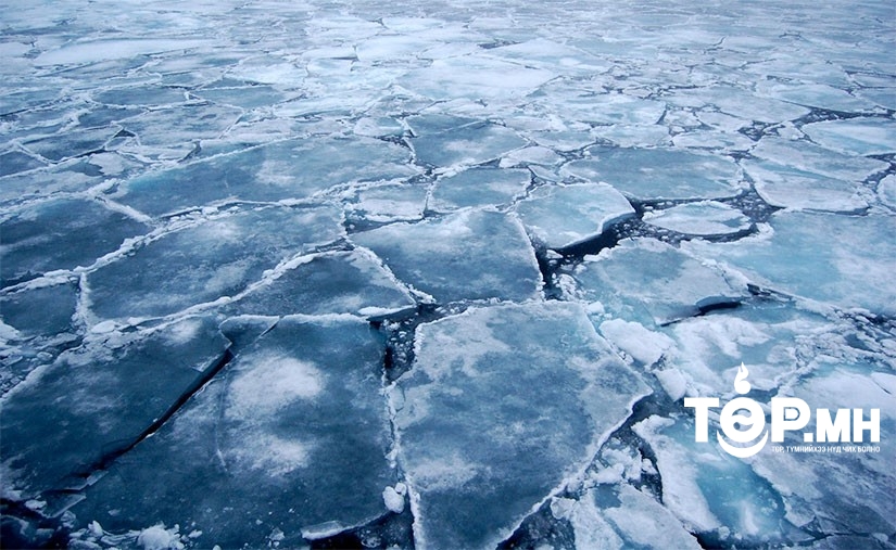 СЭРЭМЖЛҮҮЛЭГ: Нуурын мөс цөмөрч, гурван хүний нэг нь сураггүй болжээ