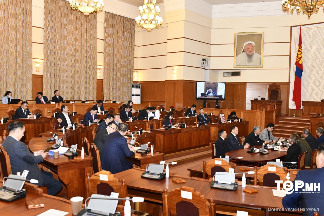 Төрийн түшээдэд ёс зүй, хүмүүжлийн "СУРГАЛТ" оруулъя!!!