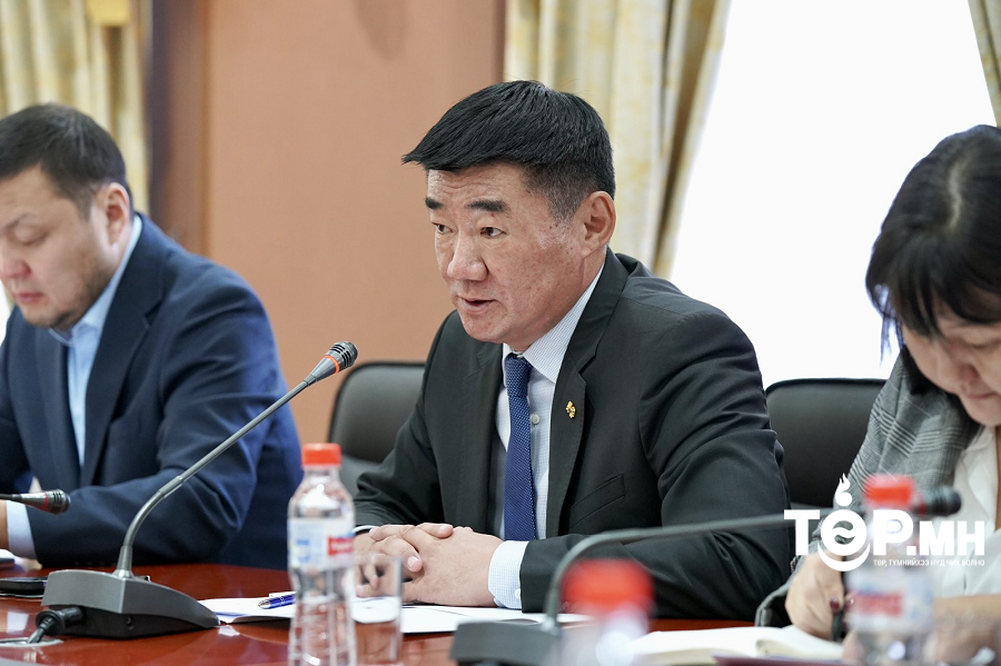 Орон нутгийн нислэгийг Буянт-Ухаа олон улсын нисэх буудал руу шилжүүлнэ