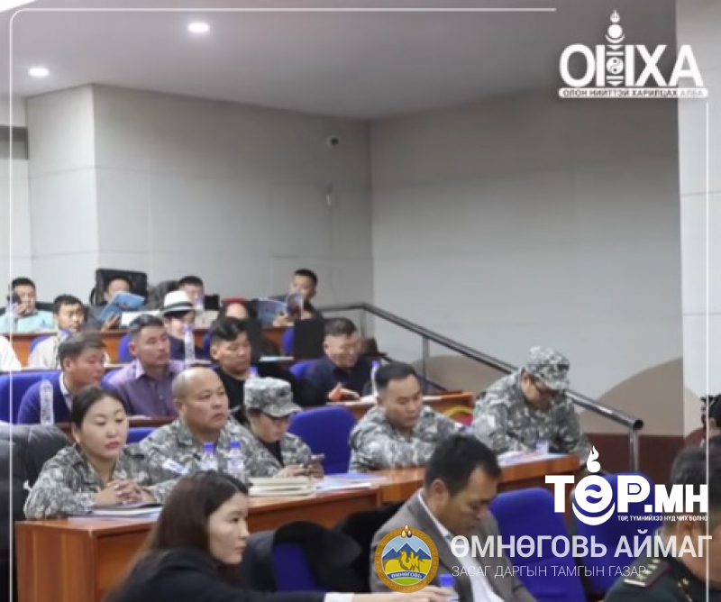 15 сумын 61 багийн засаг дарга нарыг зөөврийн компьютер, үүргэвч, флашаар 100 хувь хангалаа