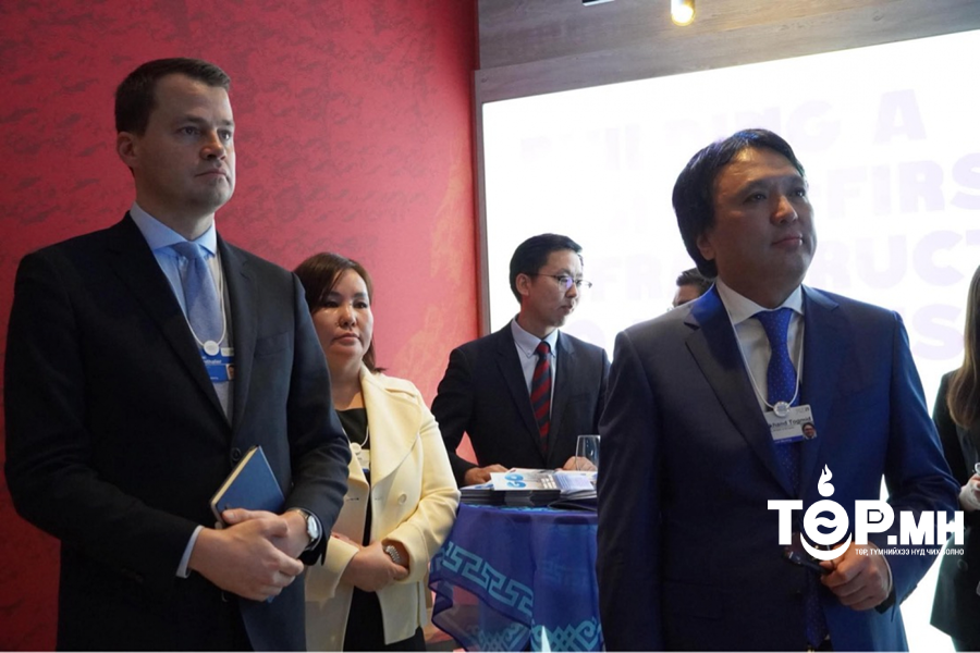 Шадар сайд Т.Доржханд Давосын эдийн засгийн 55 дугаар чуулганд оролцож байна