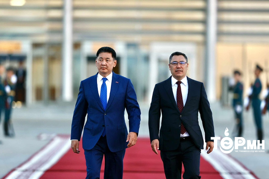 Монгол Улсын Ерөнхийлөгч У.Хүрэлсүхийн Киргиз Улсад хийсэн төрийн айлчлал өндөрлөлөө