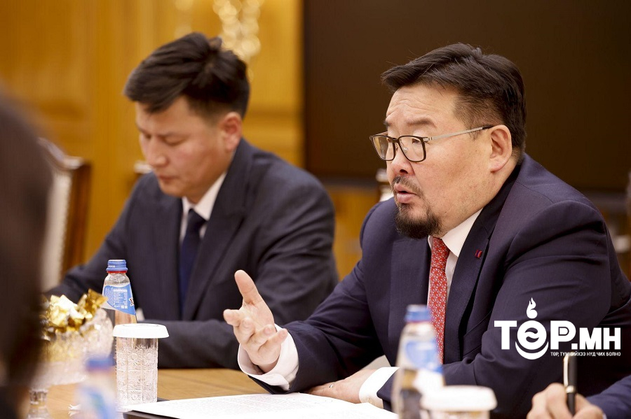Г.Занданшатар: Төрийн зарим чиг үүргийг хувийн хэвшил, МҮХАҮТ-д шилжүүлснээр төрийн дарамт, хүнд суртал буурна