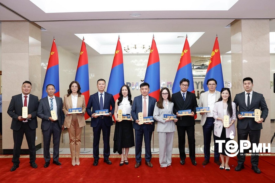 “ШУНХЛАЙ” группийн 8 компани “ТОП-100” ААН-ээр шалгарч өмнөх амжилтаа бататгав