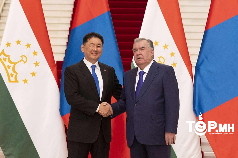 Ерөнхийлөгч У.Хүрэлсүх, Эмомали Рахмон нар албан ёсны хэлэлцээ хийлээ