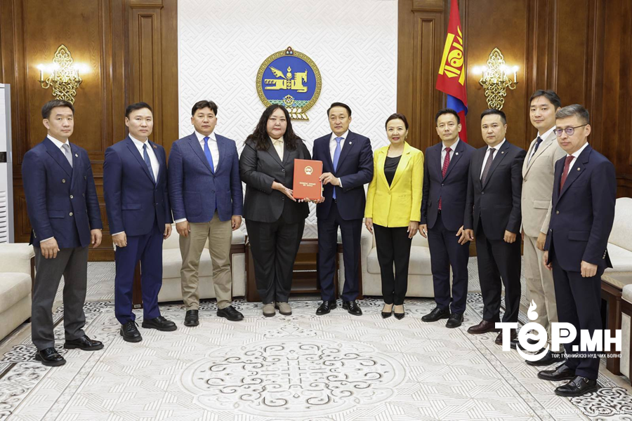 “Замын хөдөлгөөний аюулгүй байдлын тухай хууль”-д нэмэлт, өөрчлөлт оруулах тухай хуулийн төслийг өргөн барилаа