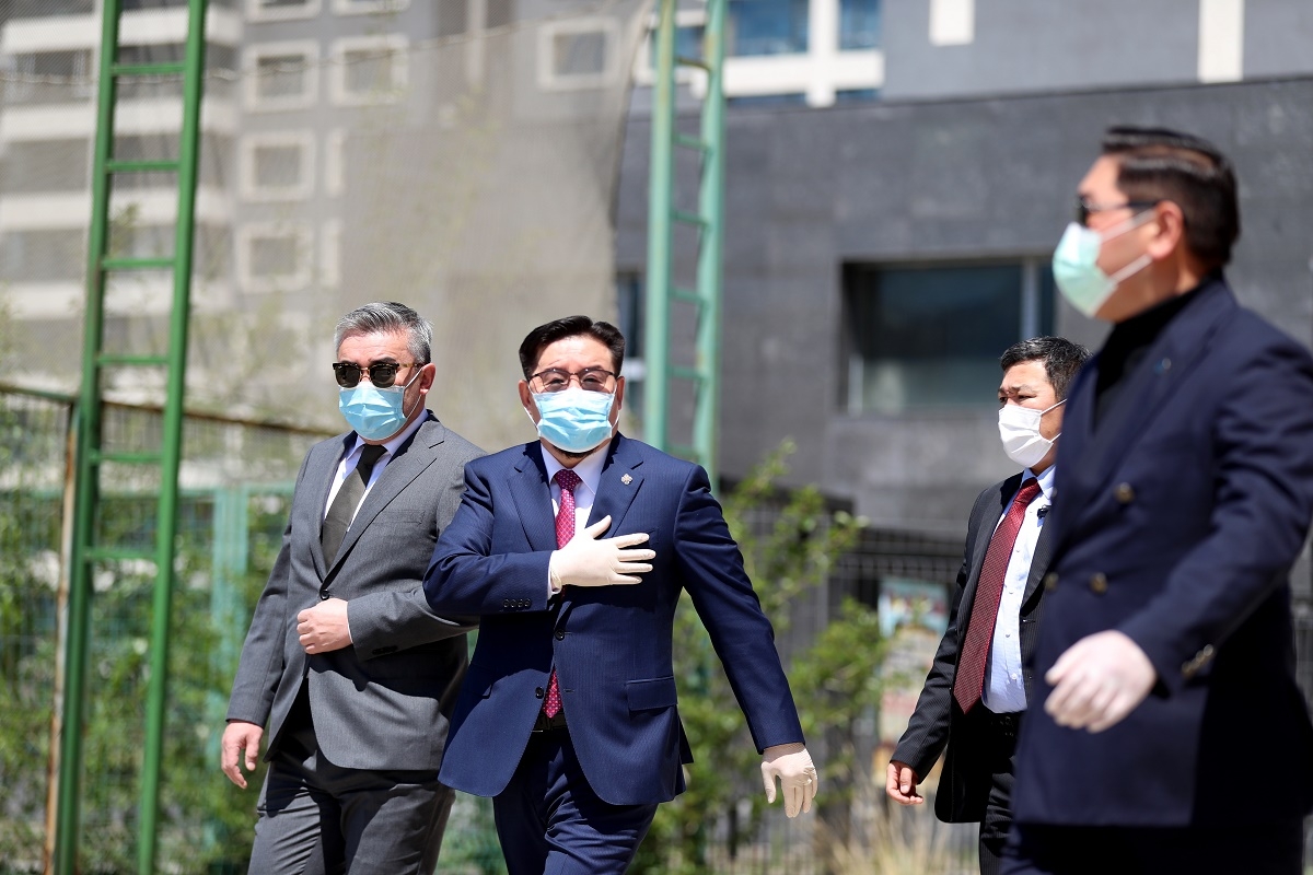 Г.Занданшатар: Үндсэн хуулиар олгогдсон эрхээ эдэлж, сонгуульдаа идэвхтэй оролцохыг иргэддээ уриалж байна