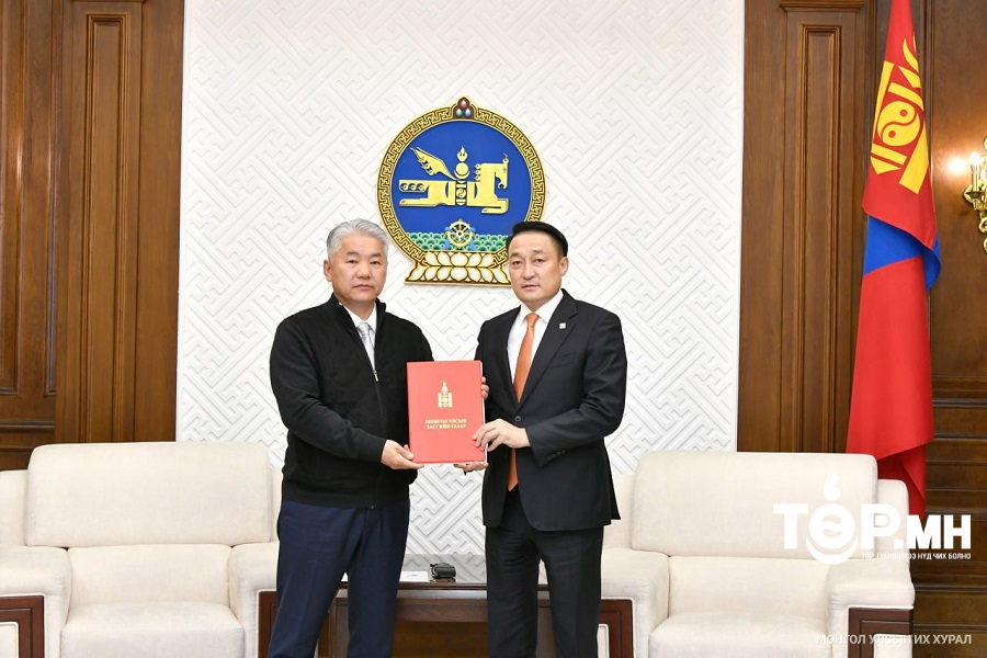 ХХААХҮ-ийн сайд Ж.Энхбаяр Гаалийн албан татвараас чөлөөлөх тухай хууль хүчингүй болсонд тооцох тухай хуулийн төслийг өргөн мэдүүлэв