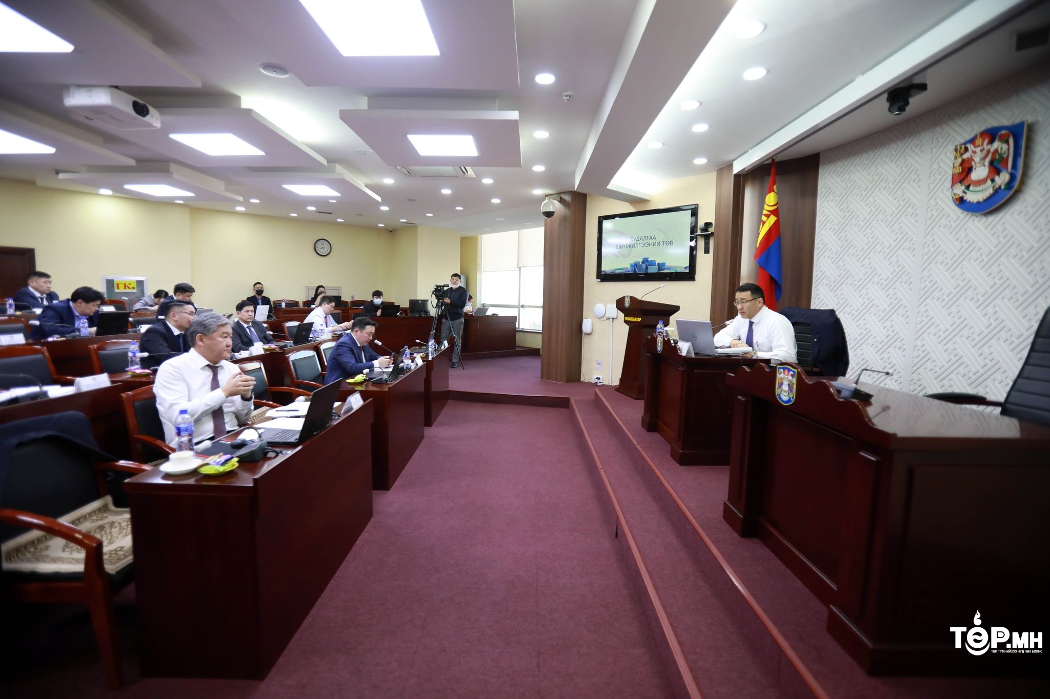 Нийслэлийн Судалгаа, шинжилгээний хүрээлэн байгуулах тухай асуудлыг НИТХ-аар хэлэлцүүлнэ