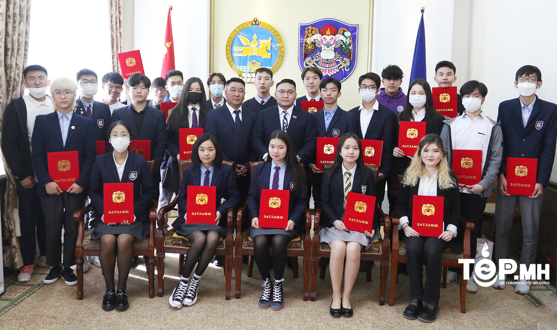 Нийслэлийн шилдэг сурагчид шалгарлаа