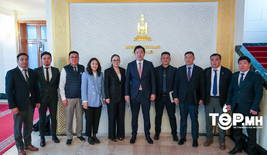 Цахим мөрийтэй тоглоомыг бүрэн хориглолоо