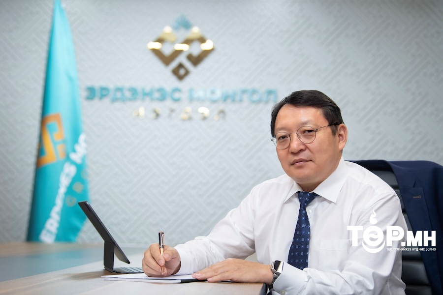 С.Наранцогт Гашуун сухайтын авто замын хураамжаар "туйлдаг" уу?