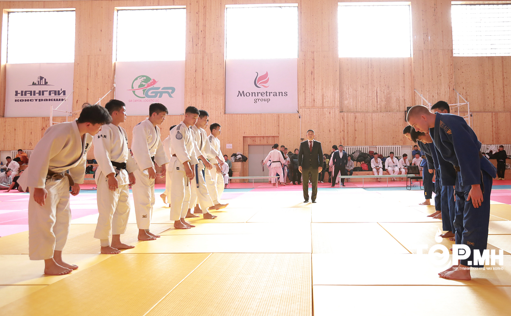 Дөрвөн хотын жүдо бөхийн тамирчдын нөхөрсөг тэмцээн эхлэв