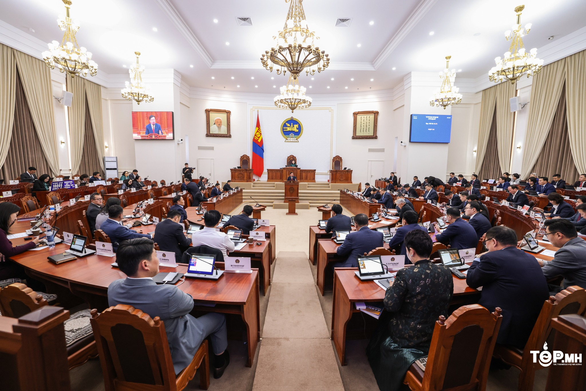 Толгой эргээд байх зүйлгүй, Ерөнхий сайд Г.Занданшатарыг огцруулсан УИХ-ын тогтоол Үндсэн хуулийн зөрчилгүй гэдгийг Р.Гончигдорж онцоллоо