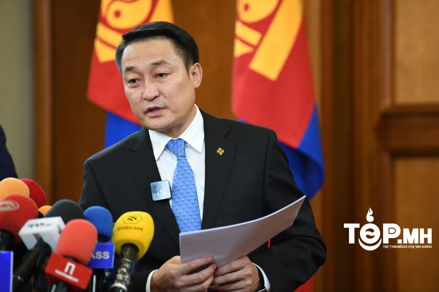 Д.АМАРБАЯСГАЛАН: Улс төрийн дарамт, дарангуйлал бүрэн тогтсон байгааг өөрийн биеэр мэдэрч байна