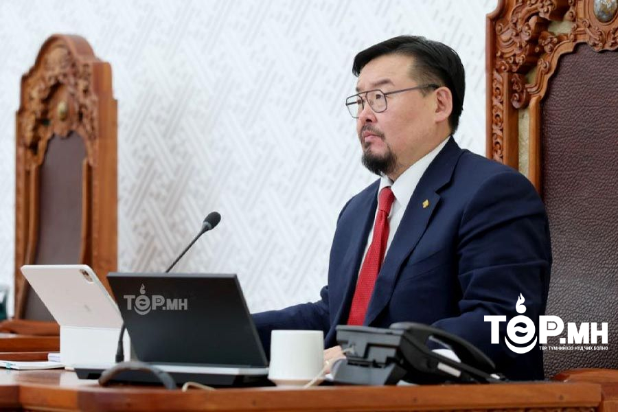 Г.ЗАНДАНШАТАР: Би хулгайтай эвлэрэх гэж, хулгайтай хамт унах гэж тэмцээгүй