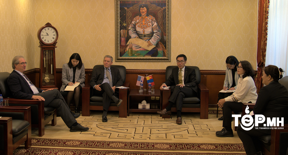 Цахим шүүх, сургалт, судалгааны чиглэлээр хамтран ажиллана