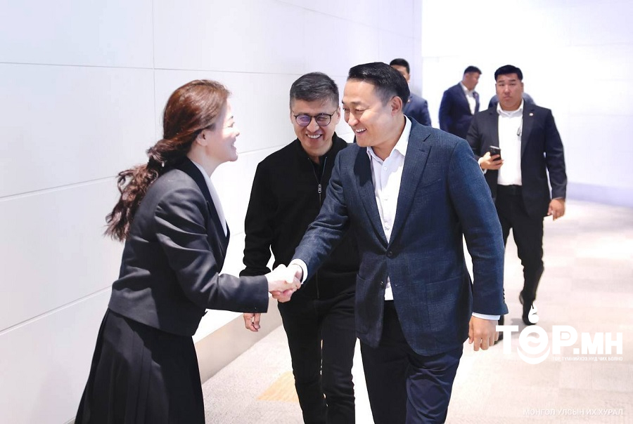 УИХ-ын дарга Д.Амарбаясгалан Бүгд Найрамдах Казахстан Улсад айлчлахаар мордлоо